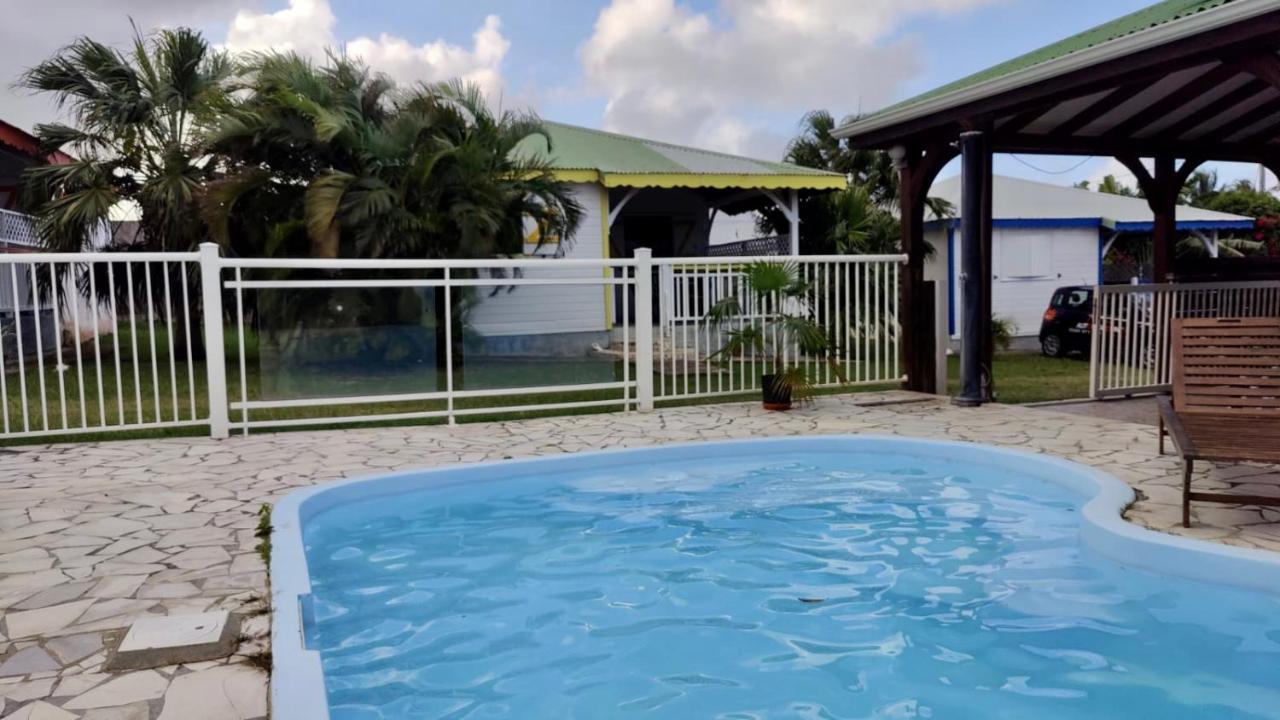 Domaine De Portland Hotell Le Moule Exteriör bild